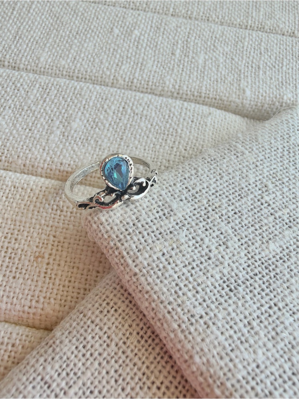 Blue Stone Statement Ring - Picture 4 of 4